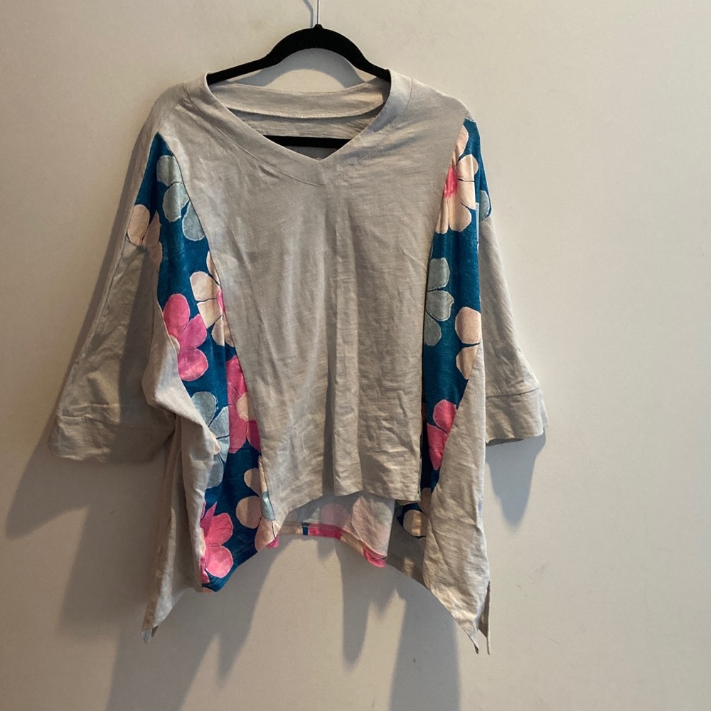 Floral Print tWomen's Top